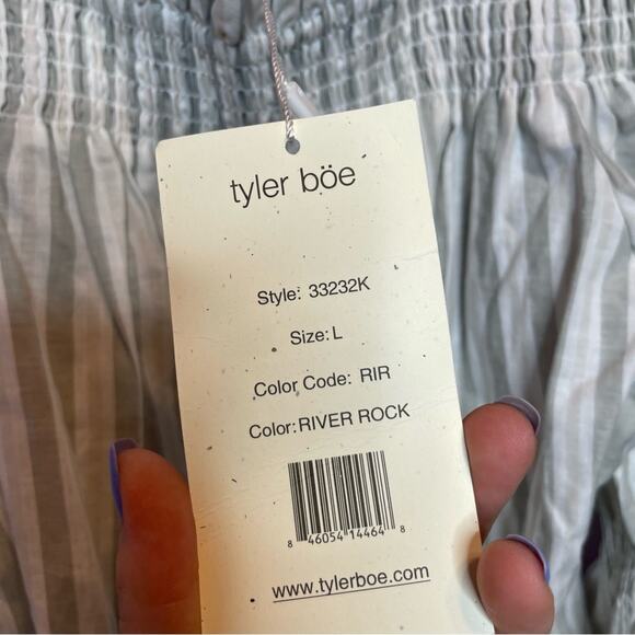 NEW Tyler Boe Striped White Blue Blouse Off the Shoulder Top Womens Large - Picture 2 of 5